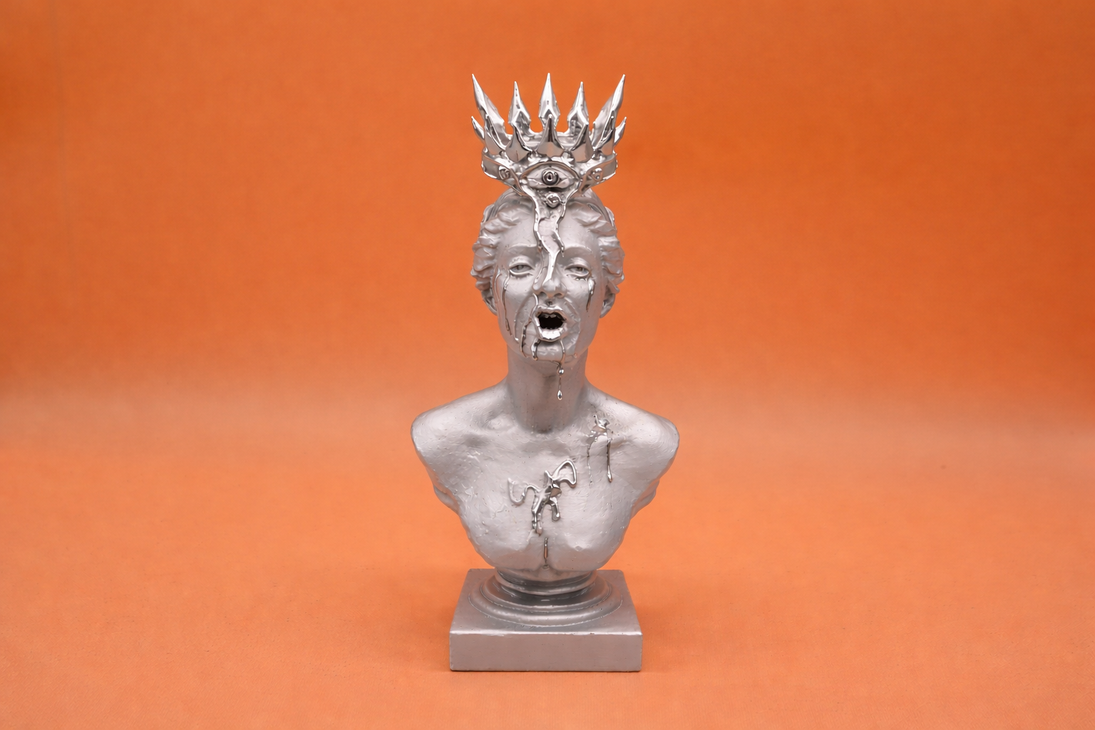Statuetta Crown Melt