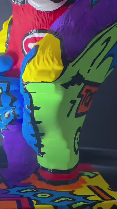 Gorilla Thinker – Scultura di Design con Cuffie